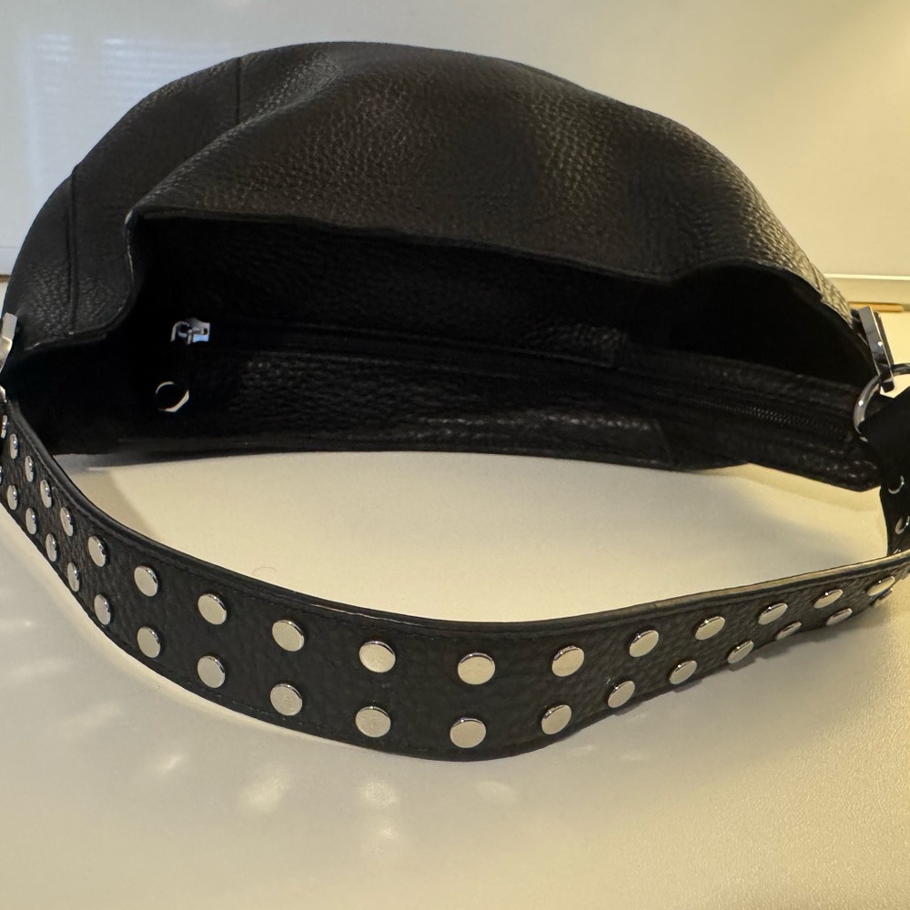 Rebecca Minkoff - Elegant Black Pebbled Leather Crossbody/Shoulder  Bag - Picture 12 of 13